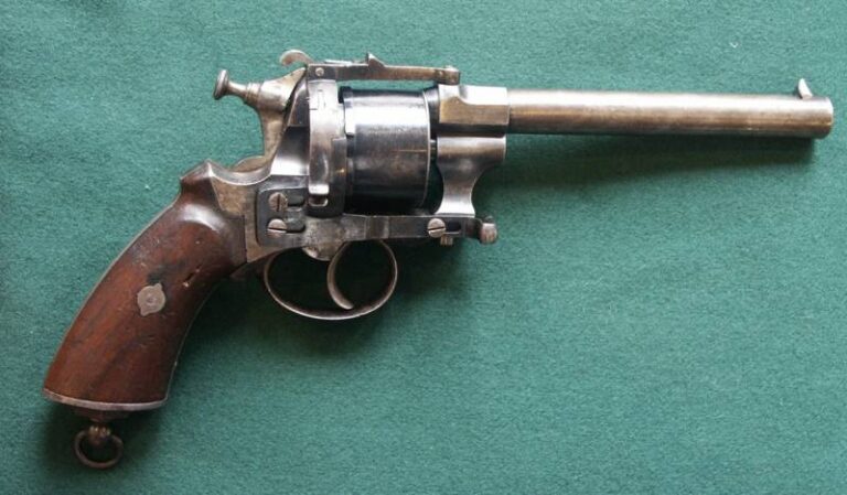 Револьвер производства компании «Фалис и Трапманн»